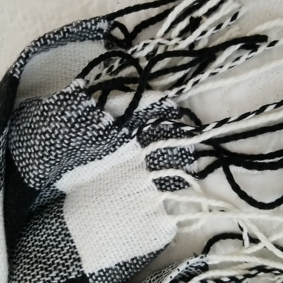 Karen Studio Scarf - Picture 4 of 4